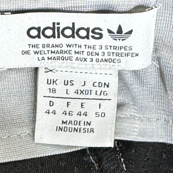 ADIDAS Women's Shorts Polyester Grey High Rise Athletic Zipper Breathable Size L - Picture 8 of 9